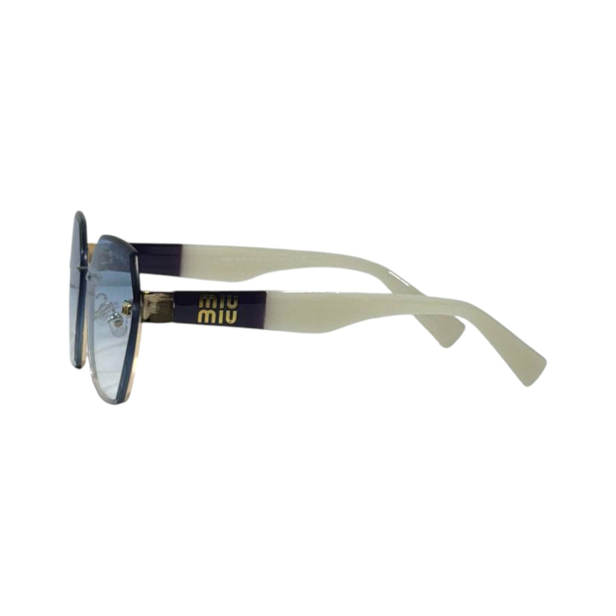 🕶️ Miu Miu Oversized Geometric Sunglasses – Chic Luxury & Contemporary Glamour ✨🤍💙