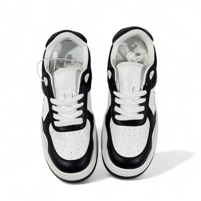 Alo Black & White Sneakers – Bold Contrast, Everyday Comfort