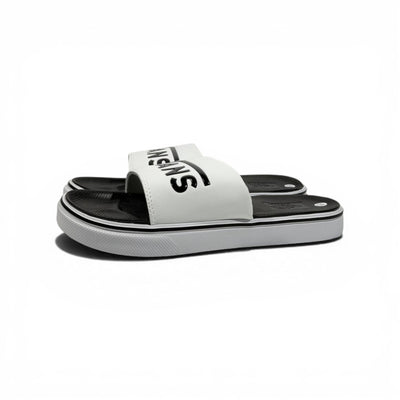 ⚪⚫ Vans Classic Slides – White & Black Essential Edition