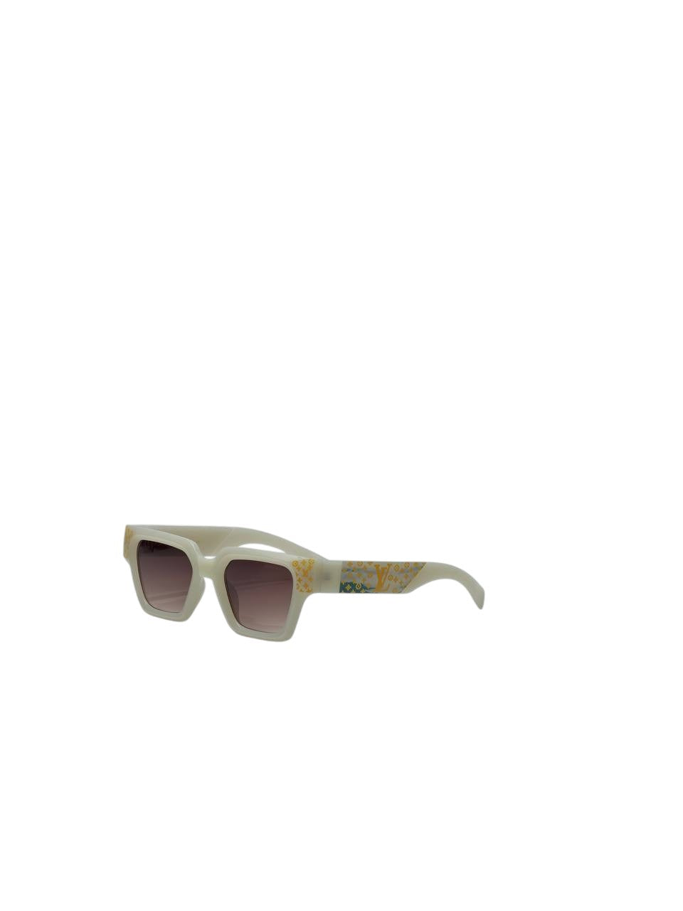 🤍 Louis Vuitton Monogram Square Sunglasses – Luxury Meets Contemporary Style ✨