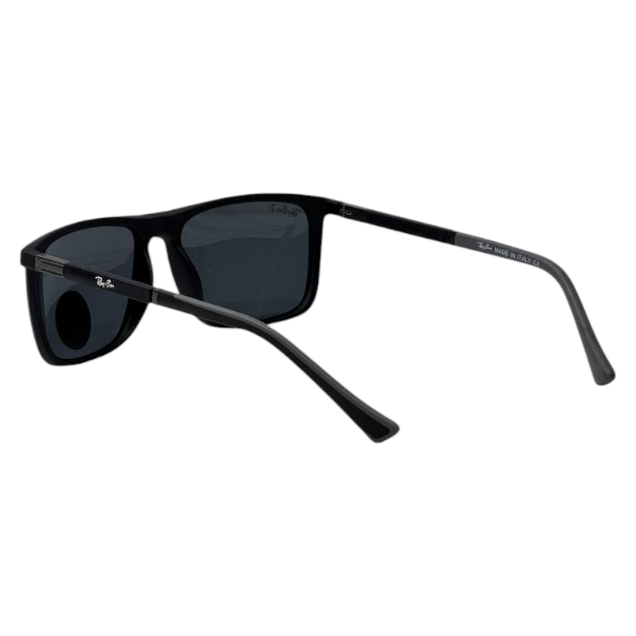 Ray-Ban Polarized Classic Square Sunglasses – Black Frame | Premium UV Protection 🕶️✨