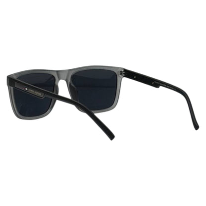 Tommy Hilfiger Polarized Square Sunglasses – Matte Grey Frame | UV400 Protection 🕶️✨