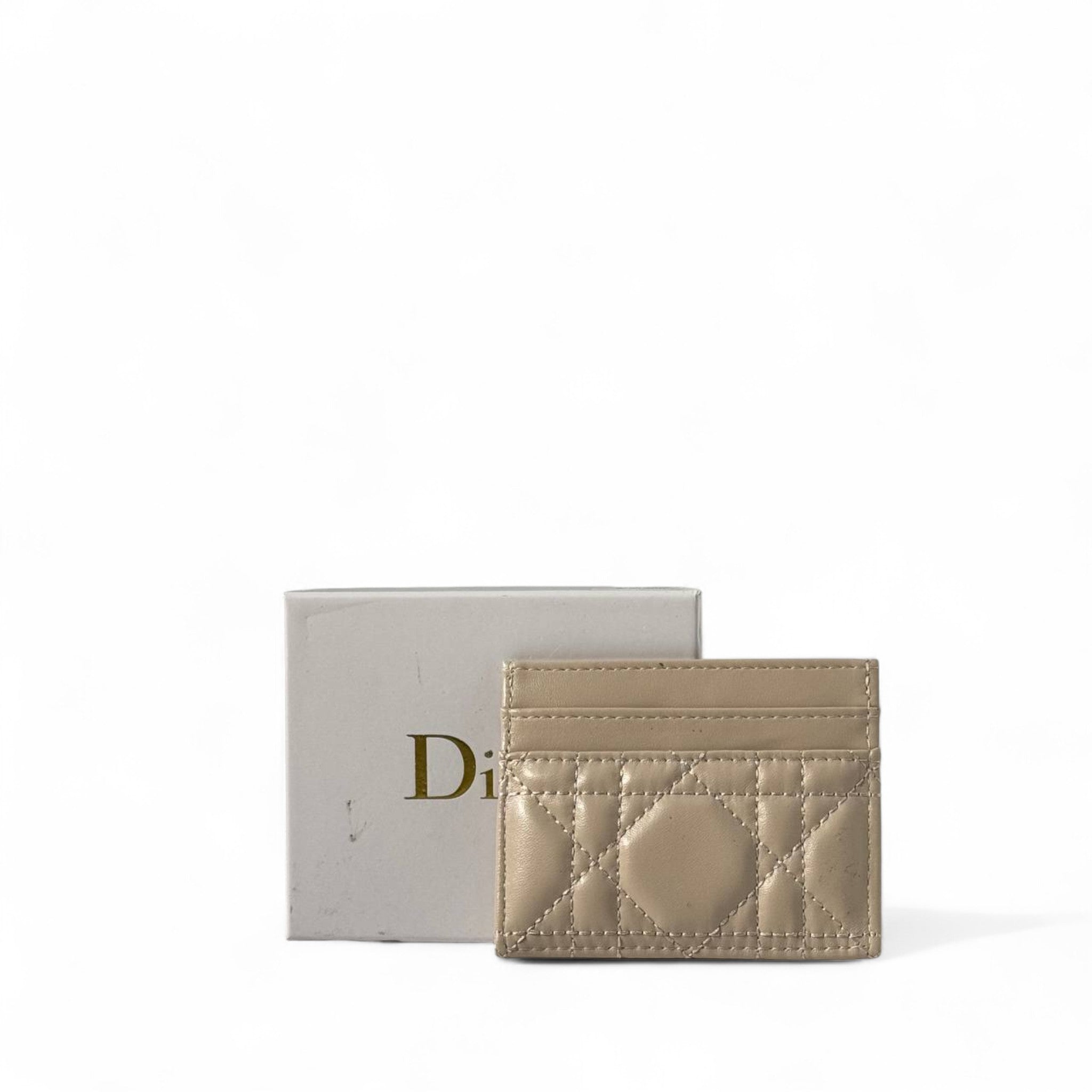✨ Dior Beige Quilted Card Holder – CD Logo | Luxury Mini Wallet for Women 💼🪞