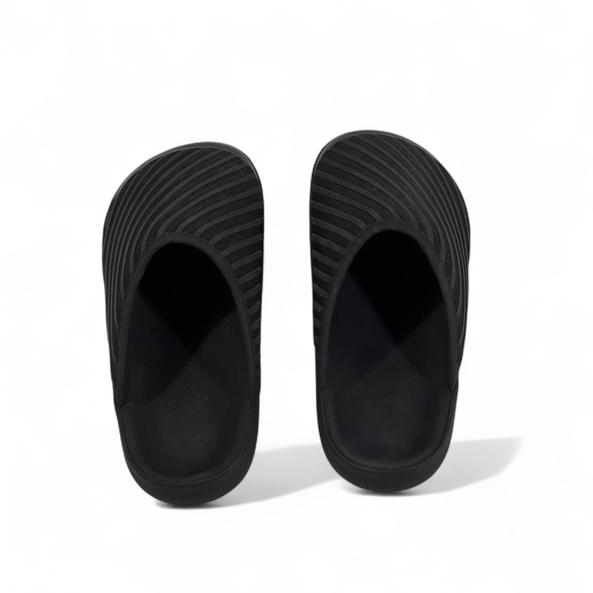 Prada Quilted Nylon Slides – Black Minimal Luxe 🖤✨
