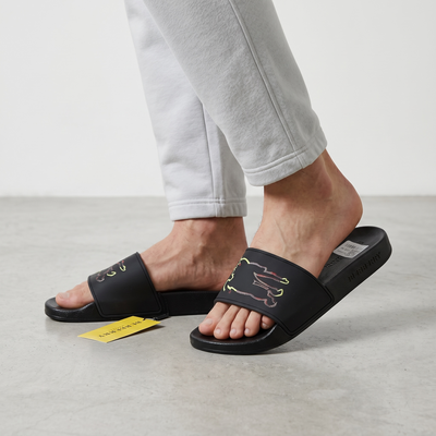 🖤 Burberry Slides – Black Signature Edition 🔥🩴