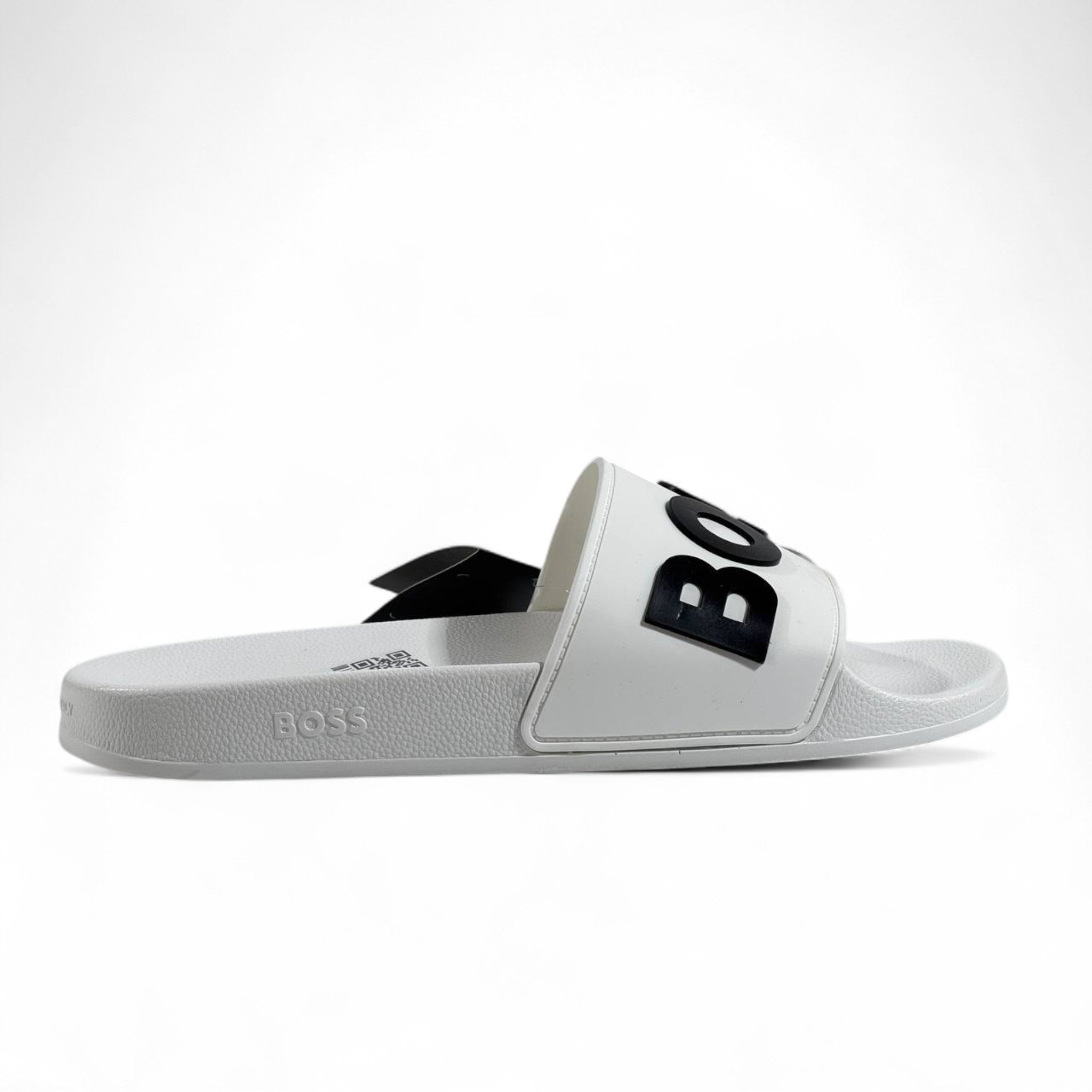 BOSS White Logo Slipper – Bold Minimalist Slides