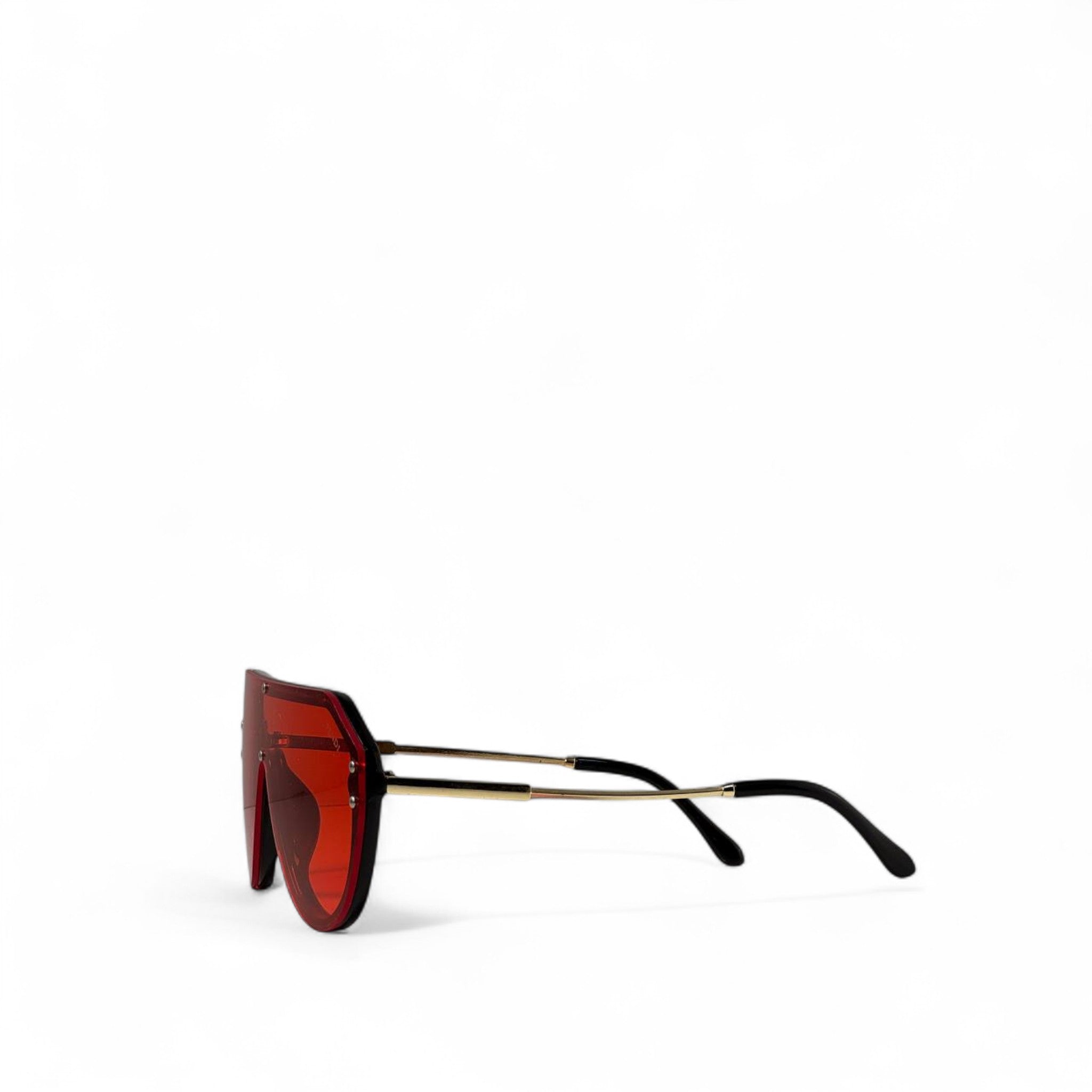🔥 FENDI Red Shield Visor Sunglasses – Futuristic Flame with Italian Power 🛡️🇮🇹
