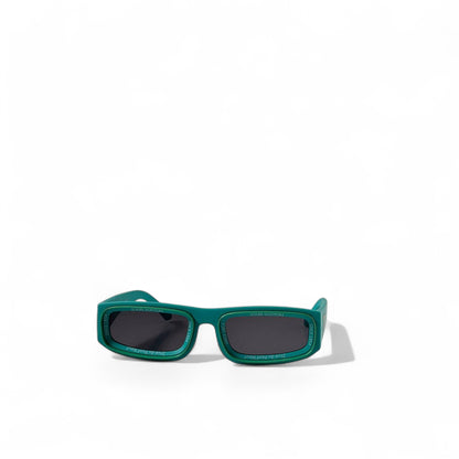 🟢 Louis Vuitton Green Rectangle Sunglasses – Monogram Cool with Retro Street Vibes 🕶️🧊