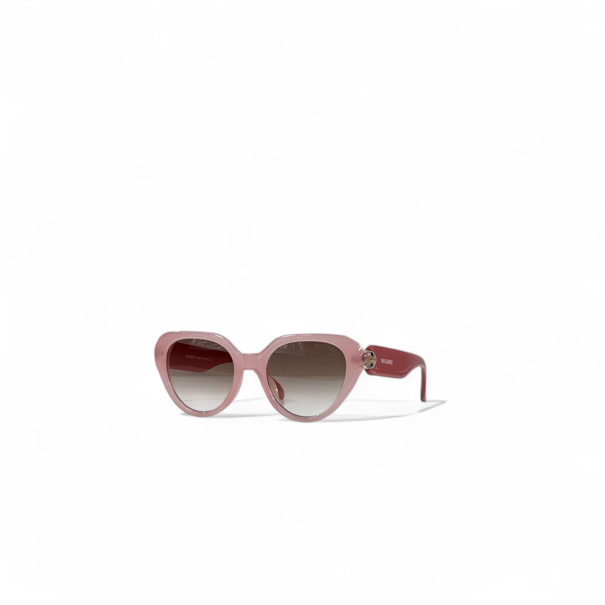 💖 Bvlgari Pink Cat-Eye Sunglasses – Gradient Luxury Elegance 🕶️✨