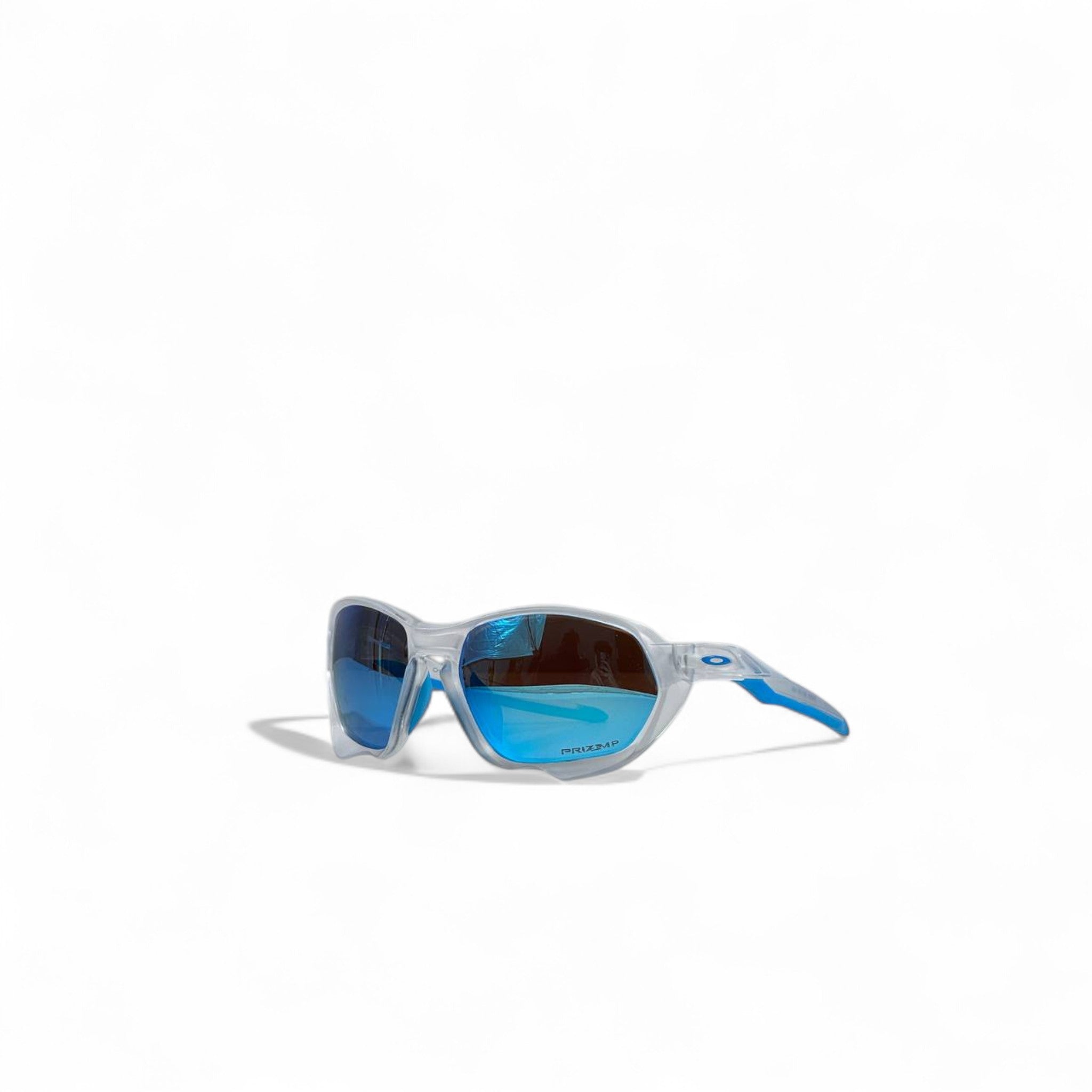 🔵 Oakley Prizm Sunglasses – Clear Frame & Blue Mirror 🕶️⚡