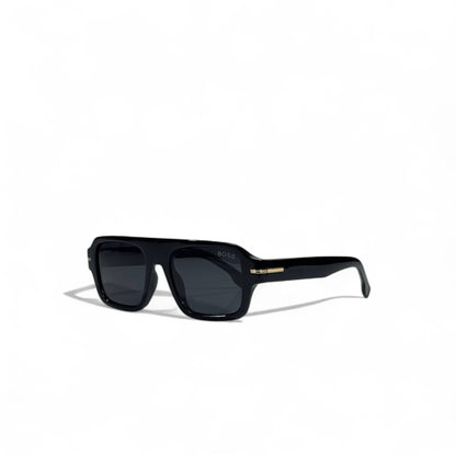 🕶️ Hugo Boss Black Square Sunglasses – Sharp & Sophisticated