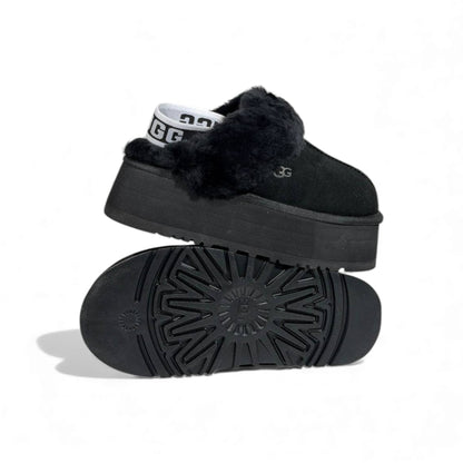 UGG Platform Cozy Slippers – Black Ultimate Comfort Edition 🖤✨