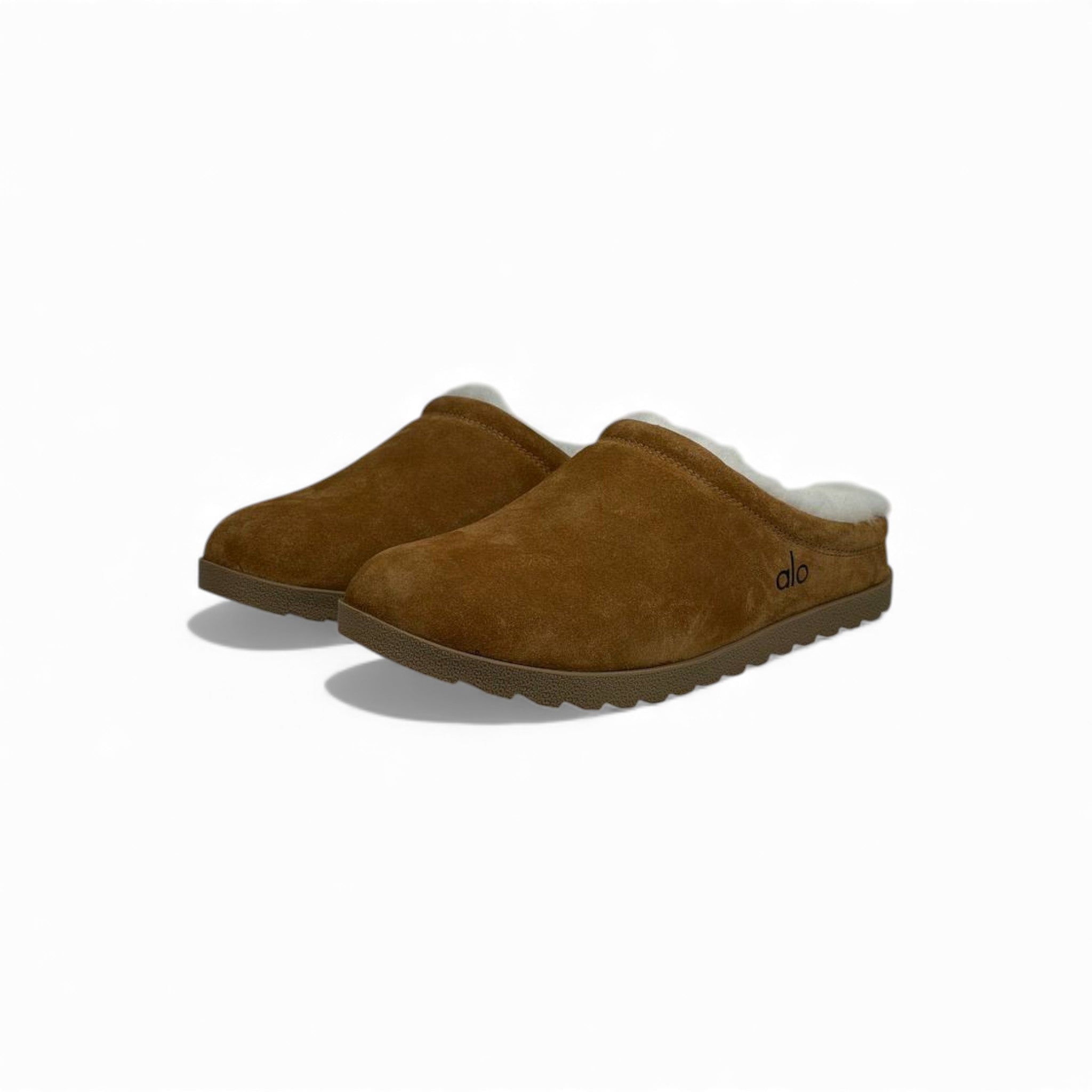 Alo Shearling Slip-On Clogs – Chestnut Everyday Comfort 🤎✨