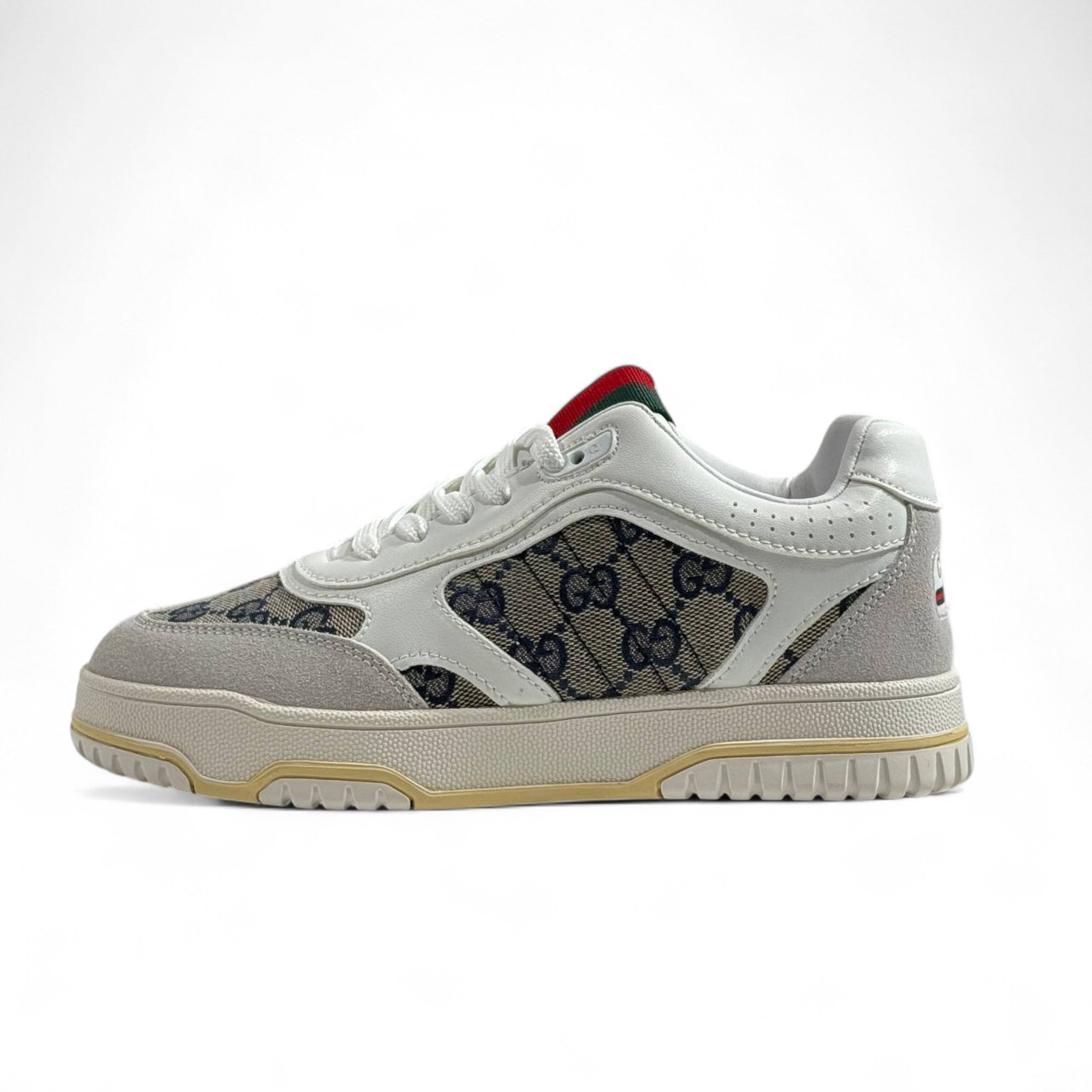 Gucci GG Supreme Retro Sneakers – White & Grey Monogram with Web Detail 🤍🖤✨
