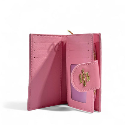 💖 Coach Signature Pink Embossed Wallet – Chic, Playful & Feminine ✨