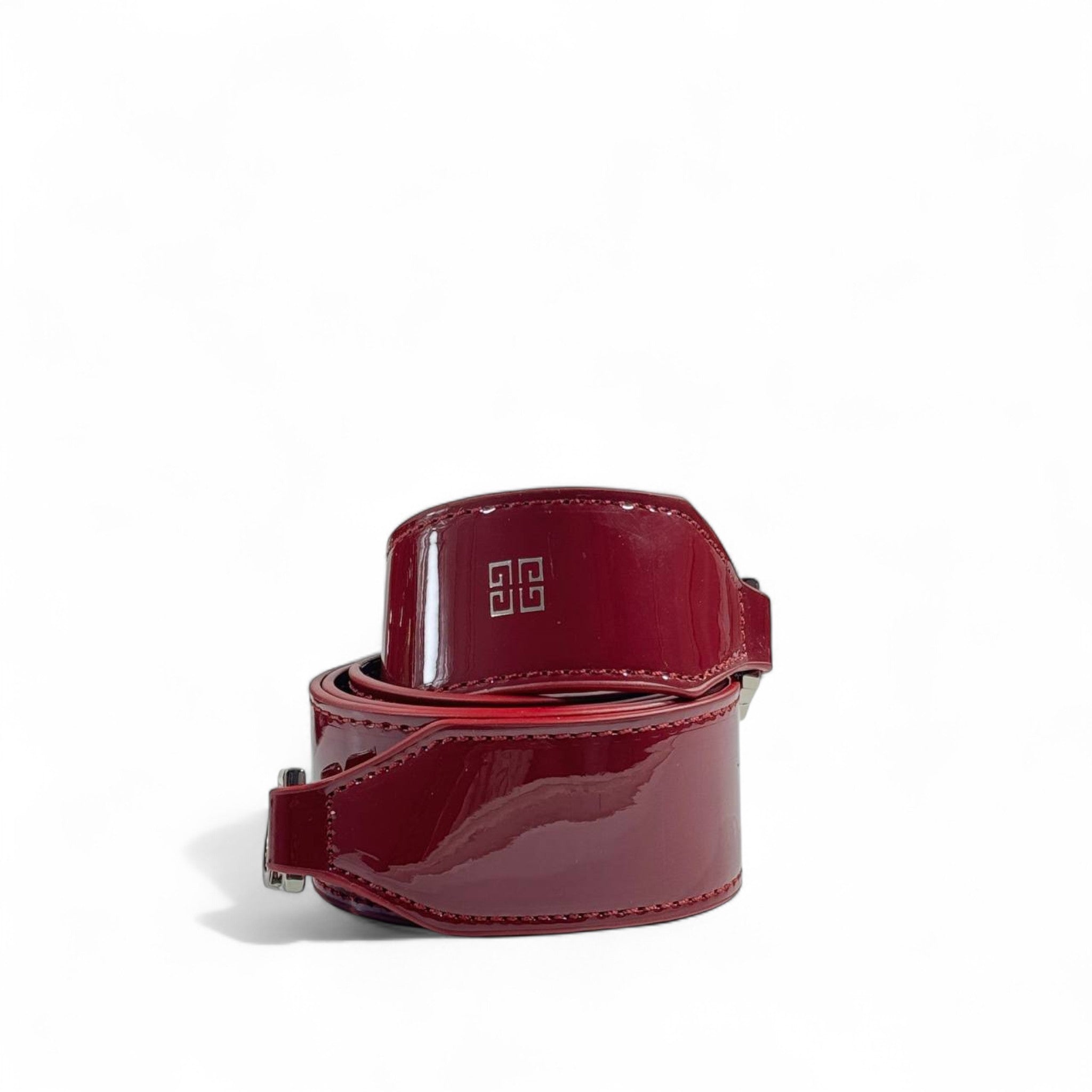 🍷 Givenchy Burgundy Patent Leather Handbag – Bold, Elegant & Iconic ✨