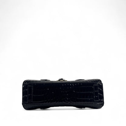 🖤🐊 Givenchy Croc-Embossed Black Patent Handbag – Fierce, Sleek & Couture ✨