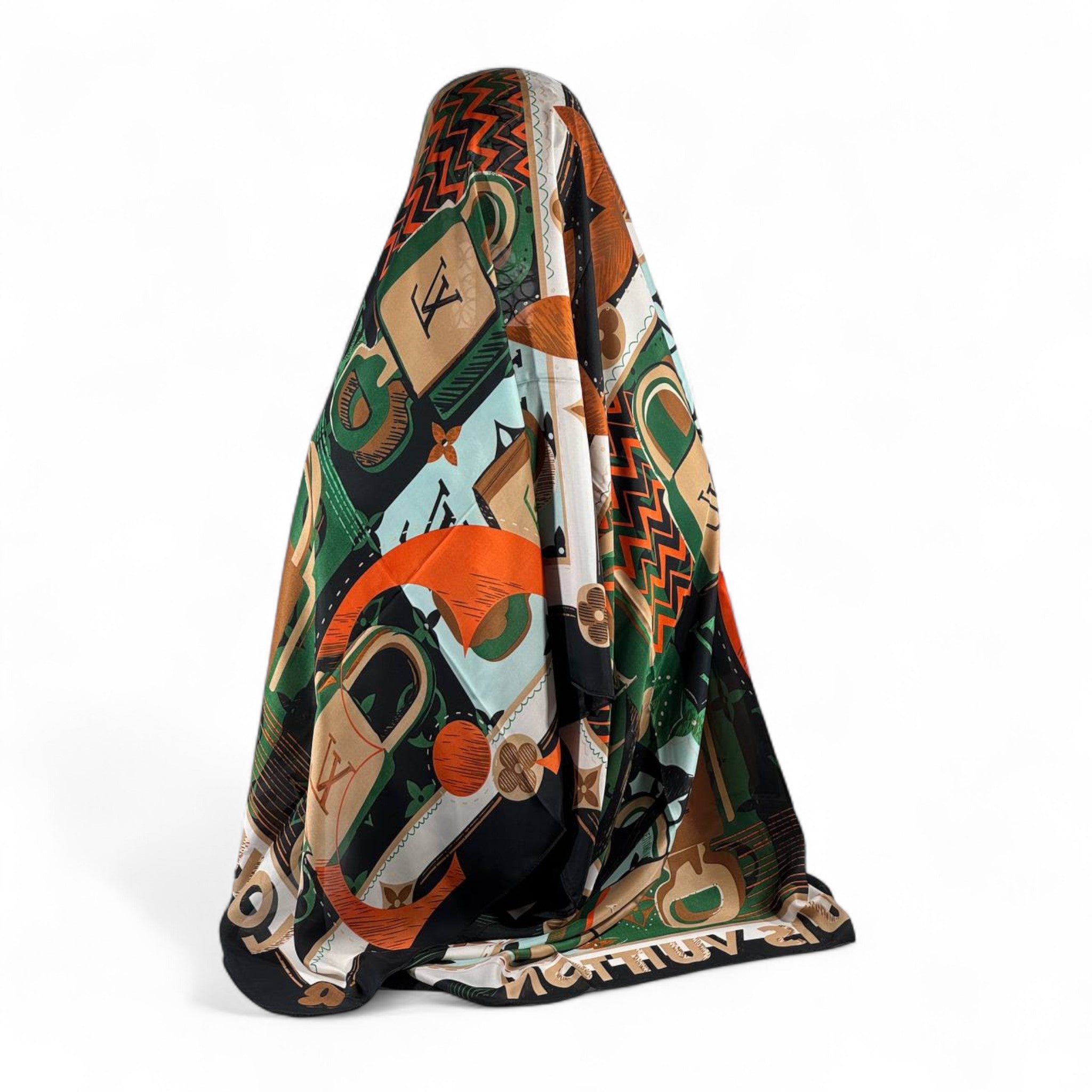💚 Louis Vuitton Silk Scarf – Monogram Lock & Keys Print ✨