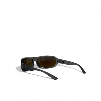 🕶️ Carrera Sport Sunglasses – Black Frame with Blue Reflective Lenses 🌊✨