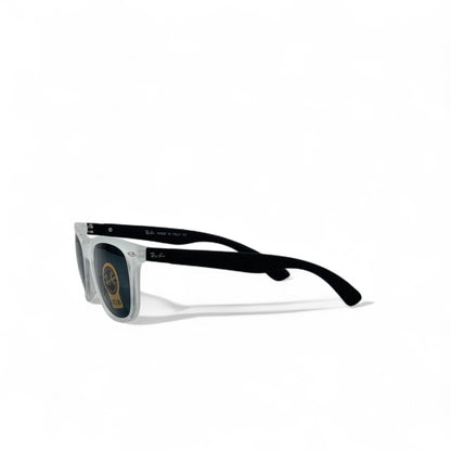 🕶️ Ray-Ban Wayfarer Sunglasses – Two-Tone Grey & Black Frame with Dark Lenses ✨