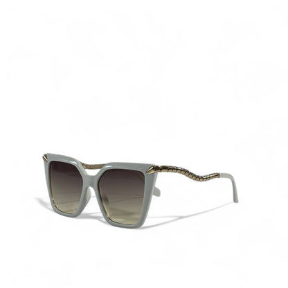 ✨ Bvlgari Serpenti Sunglasses – White Oversized Frame with Gold Snake-Detail Temples 🐍👑