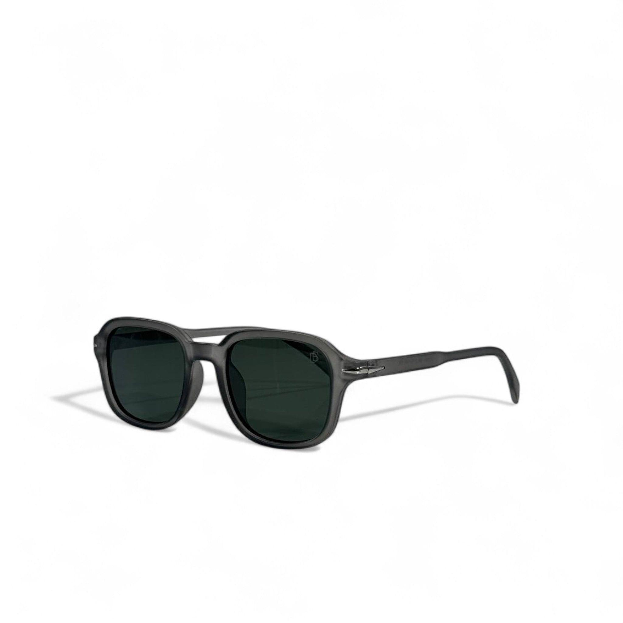 ✨ David Beckham Sunglasses – Grey Acetate Frame with Dark Green Lenses 🕶️🇮🇹