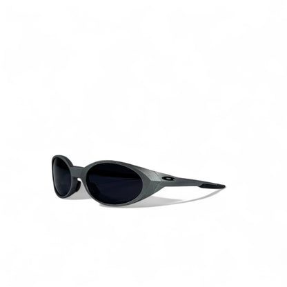 Oakley Sunglasses – Matte Silver Oval Frame with Black Lenses 🕶️⚡