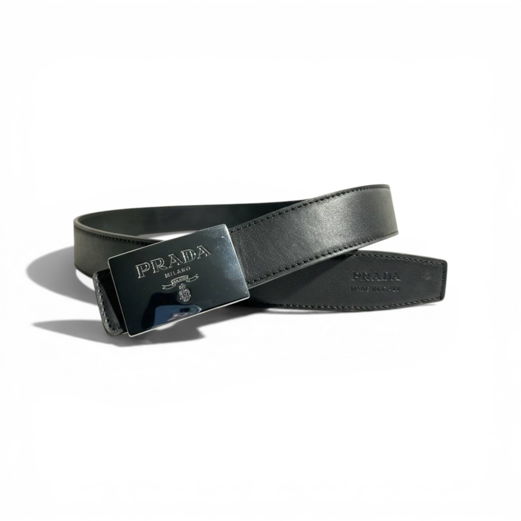 🖤✨ Prada Milano Leather Belt – Signature Plaque Buckle | 125CM