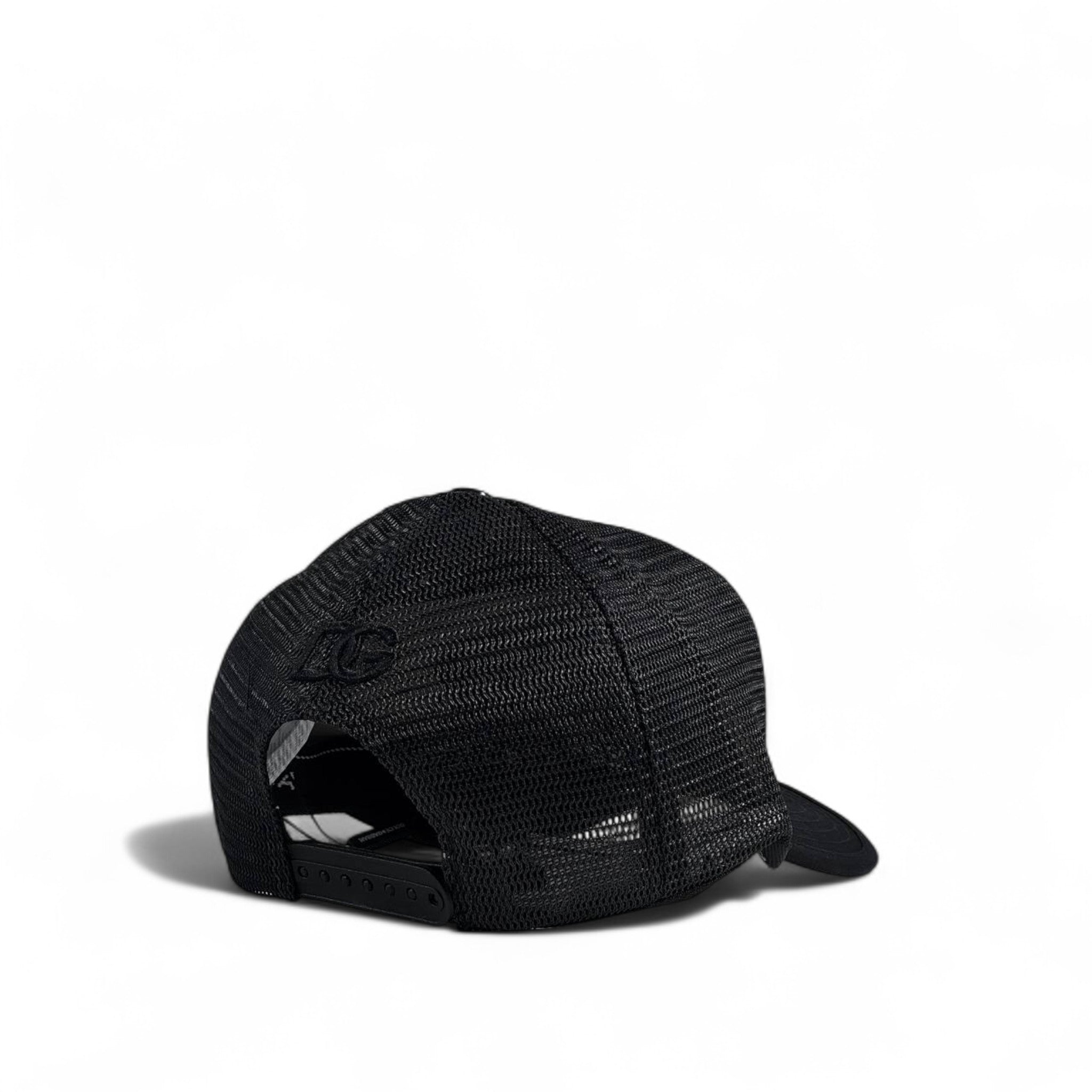 Dolce & Gabbana Milano Black Trucker Cap – Luxury Mesh Streetwear 🖤✨