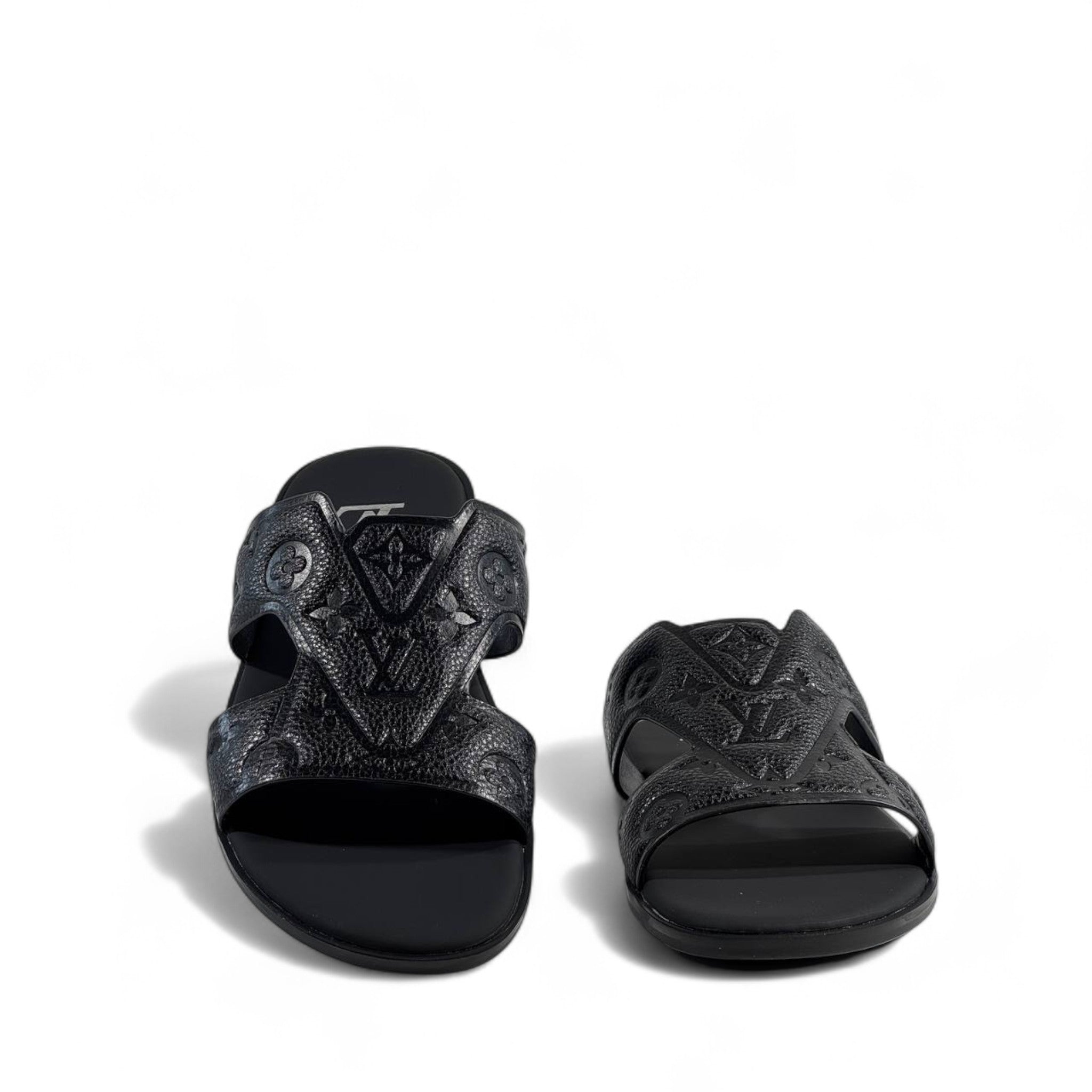 👡 Louis Vuitton Monogram Eclipse Slides – Black Edition