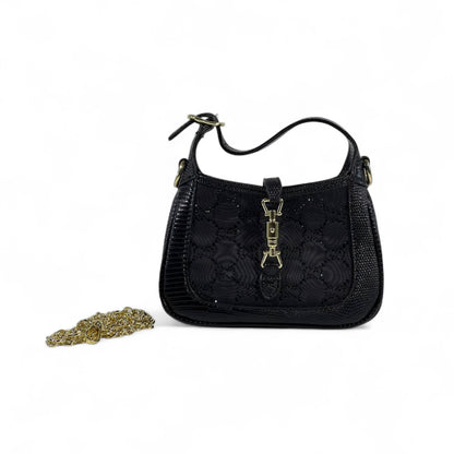 🖤 Gucci Black Horsebit Shoulder Bag – Timeless Elegance
