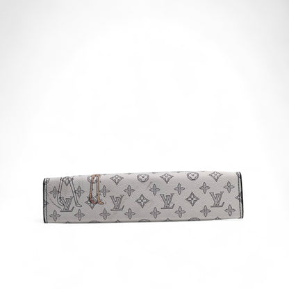 Louis Vuitton Safari Animal Monogram Clutch 🦒🦏✨