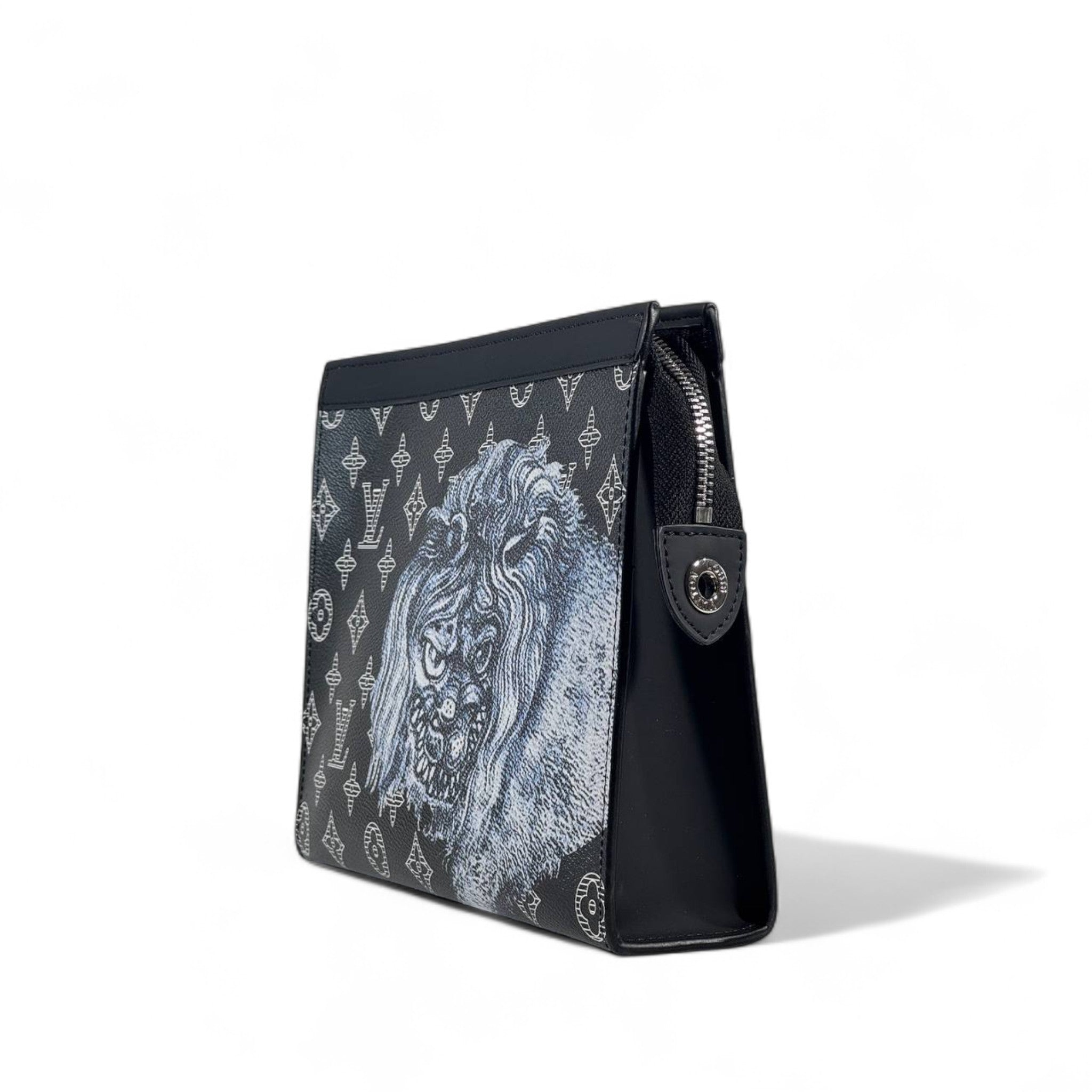 Louis Vuitton Monogram Lion Clutch 🦁✨