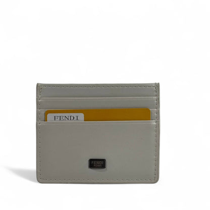 🤍 Fendi White Leather Card Holder – Pure Elegance in Minimalism