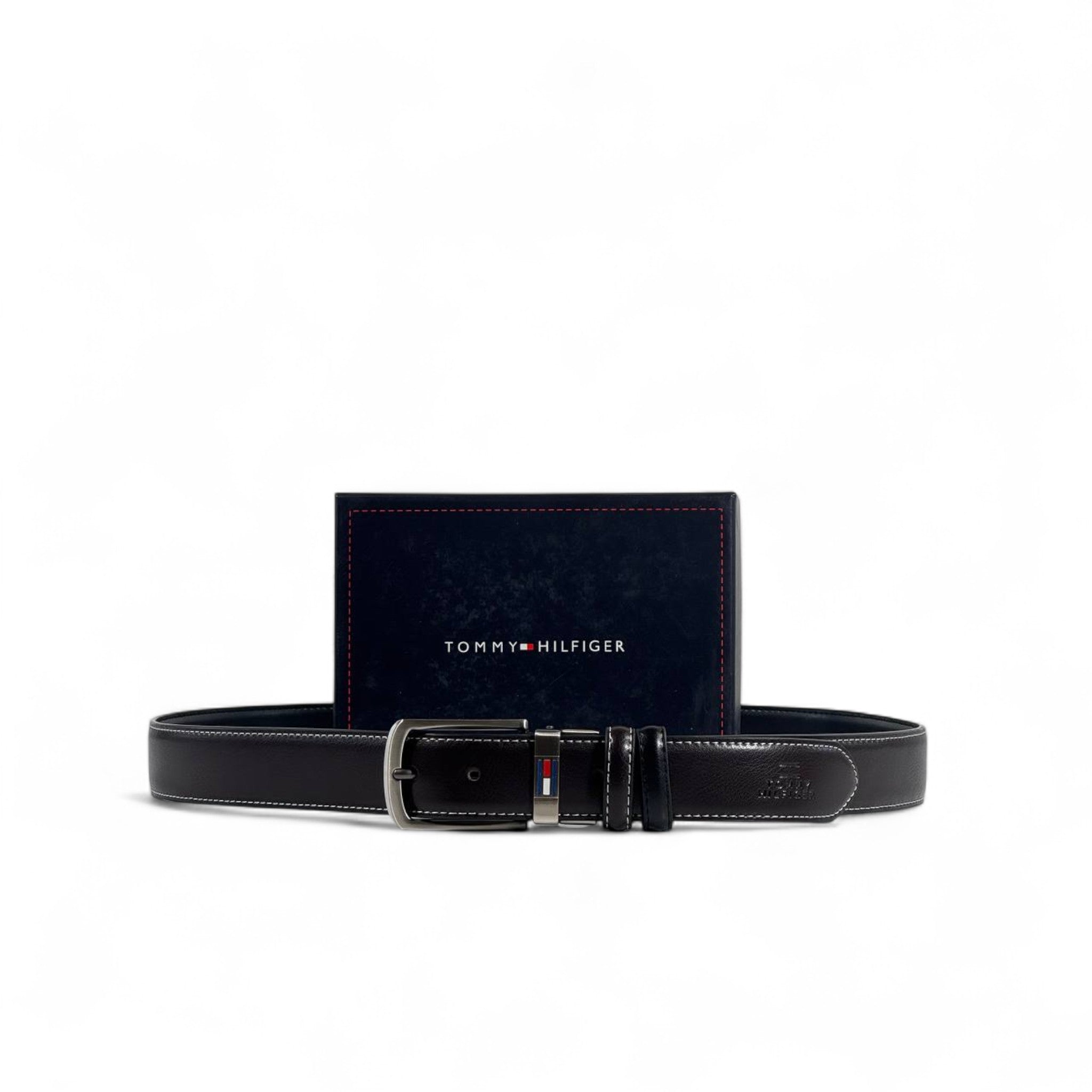 ⚫ Tommy Hilfiger Black Leather Belt – Classic Icon (120cm)