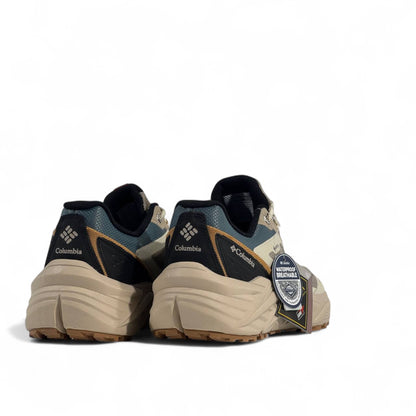 🥾 Columbia GORE-TEX Trail Sneakers – Beige & Multi-Tone