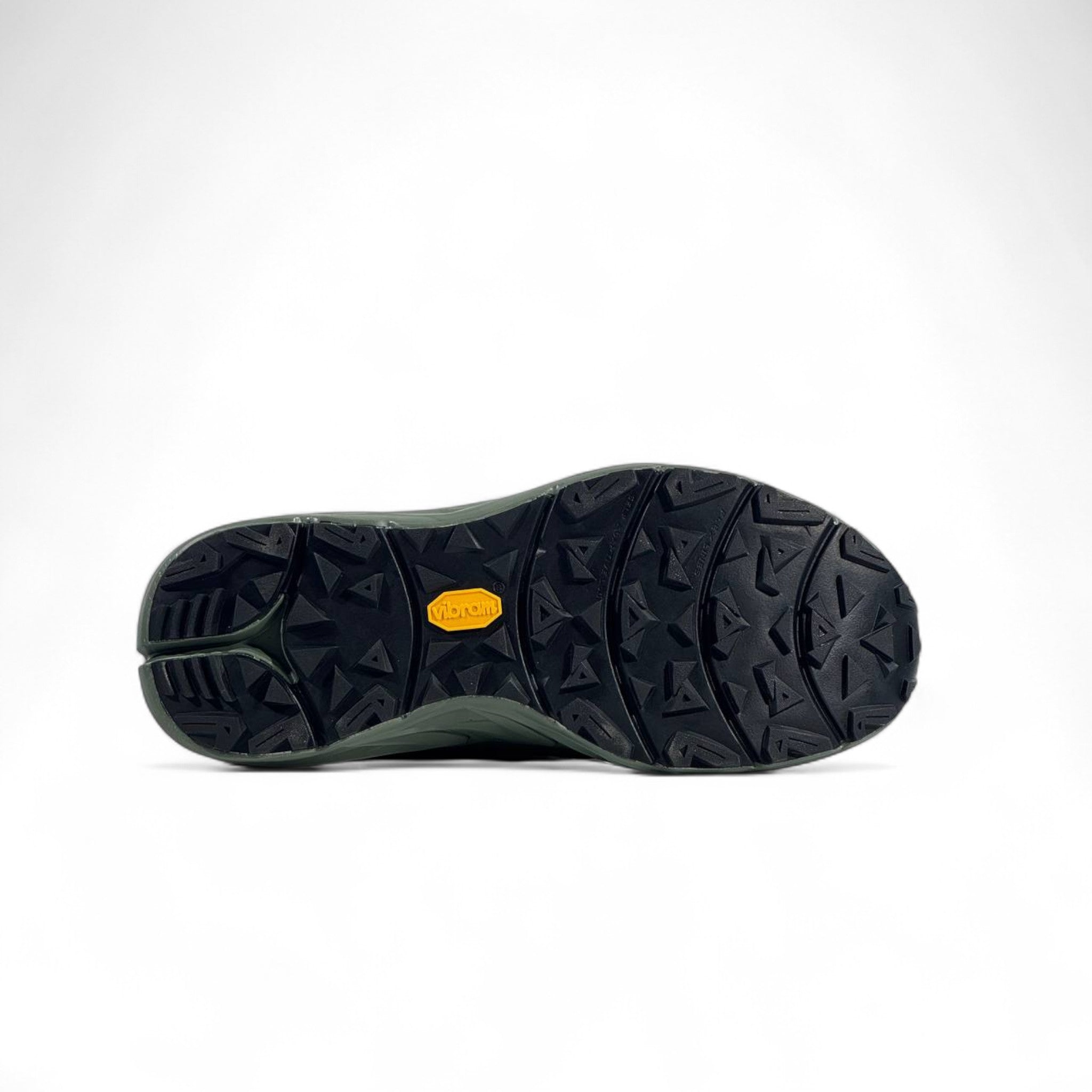🟢 Columbia GORE-TEX Trail Sneakers – Forest Green