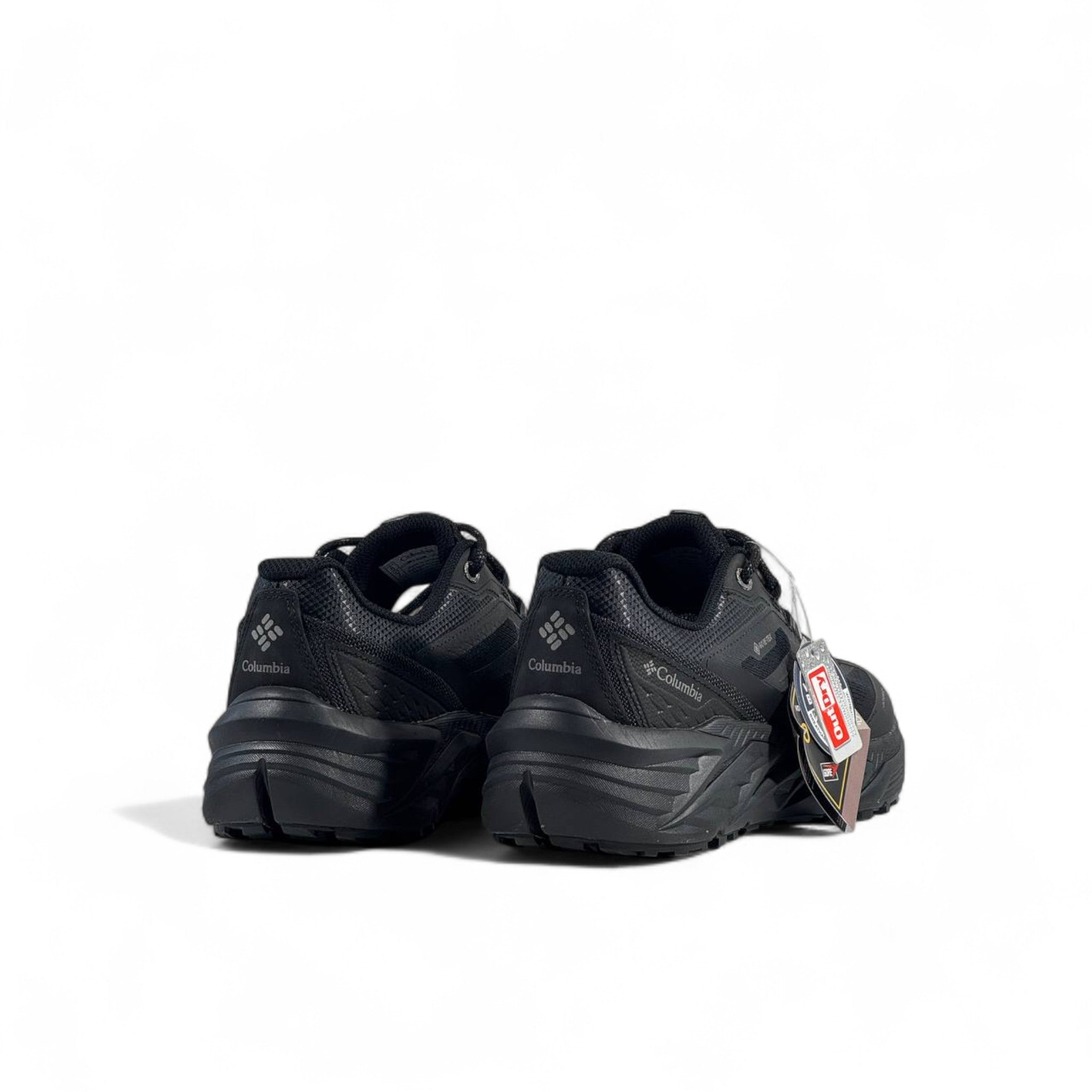 🖤 Columbia GORE-TEX Trail Sneakers – Triple Black