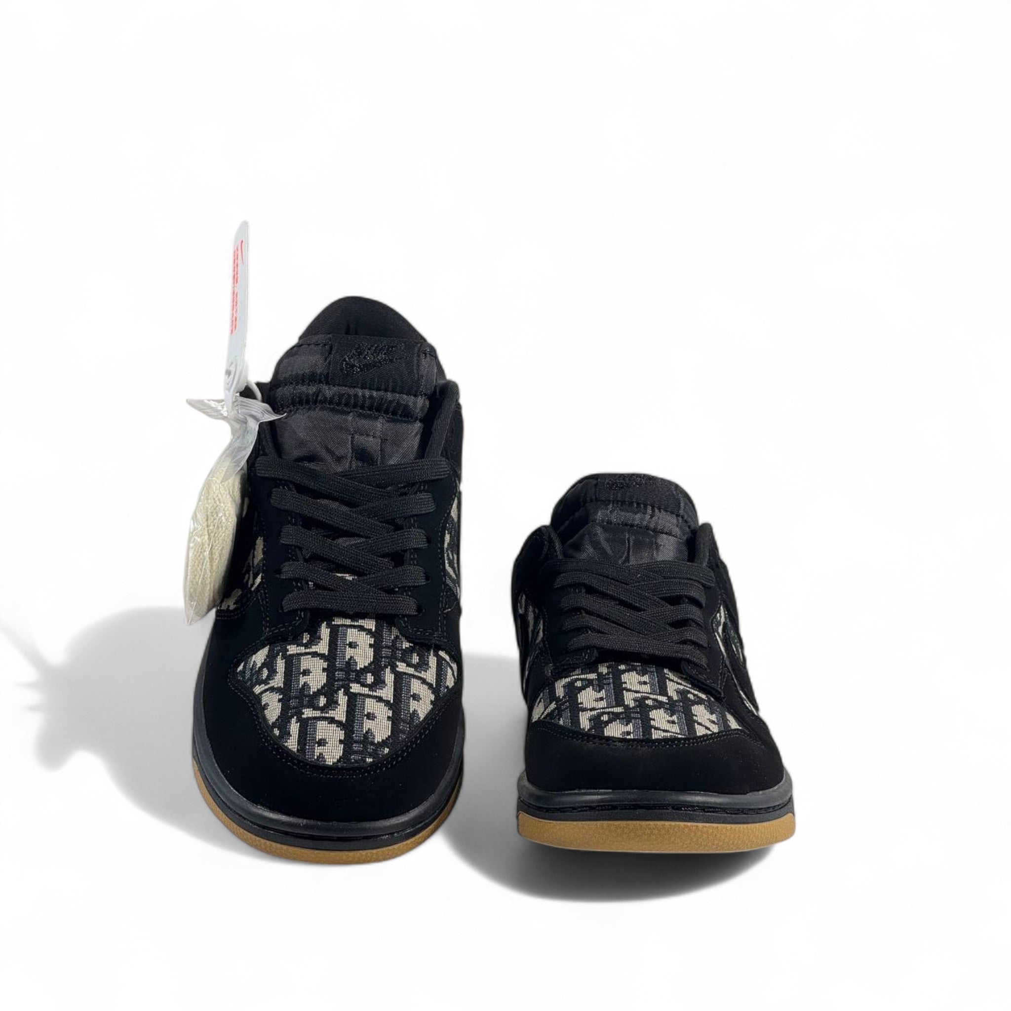 🖤 Dior x Nike Low-Top Sneakers – Black Monogram