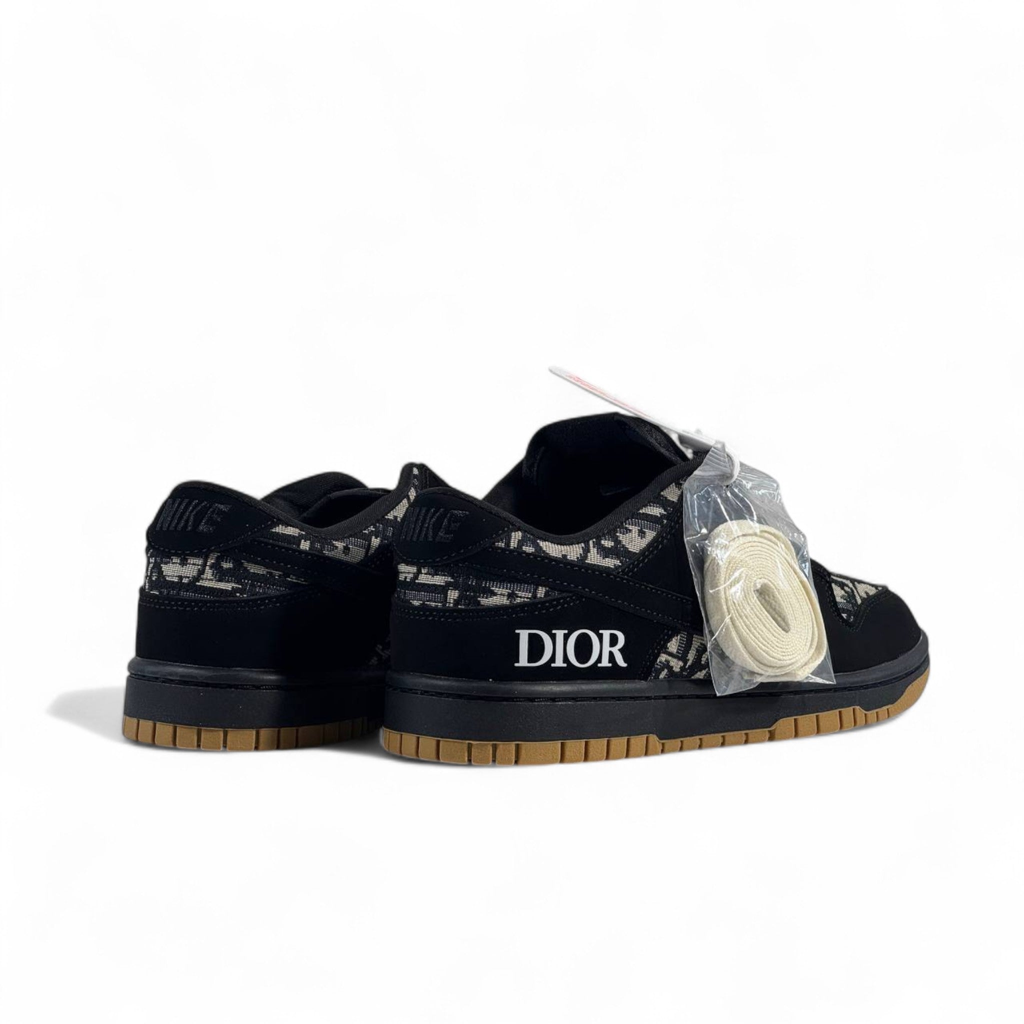 🖤 Dior x Nike Low-Top Sneakers – Black Monogram