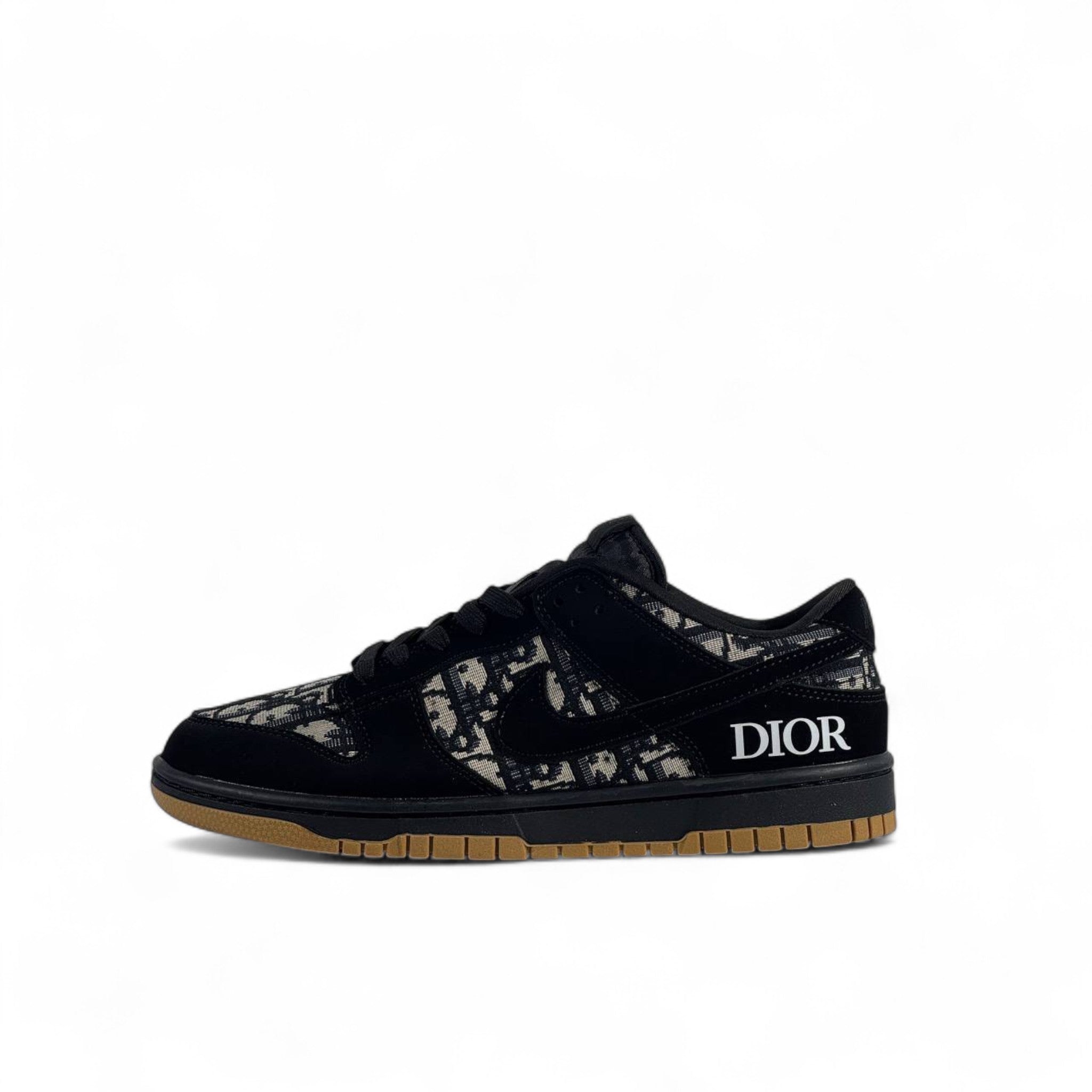 🖤 Dior x Nike Low-Top Sneakers – Black Monogram