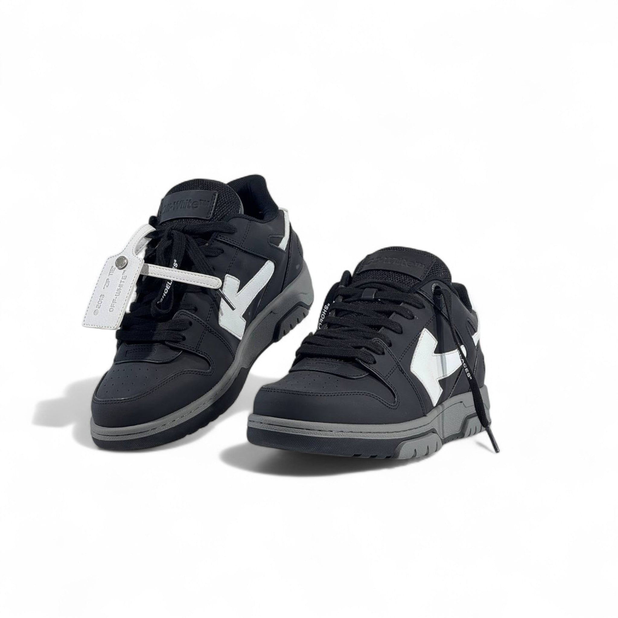 ⚡ Off-White™ Black Arrow Sneakers – Street Luxury Icon