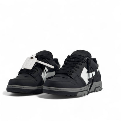 ⚡ Off-White™ Black Arrow Sneakers – Street Luxury Icon