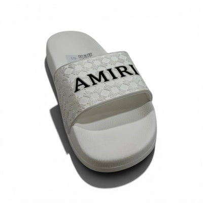 AMIRI Luxury White Slide Sandals – Minimal Designer Comfort & Everyday Style 👟✨