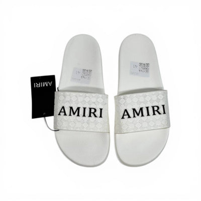 AMIRI Luxury White Slide Sandals – Minimal Designer Comfort & Everyday Style 👟✨