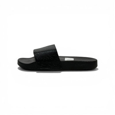 BURBERRY Luxury Black Slide Sandals – Embossed Monogram Comfort & Premium Streetwear 👟✨