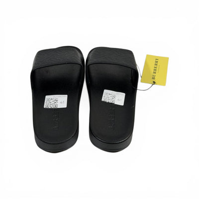 BURBERRY Luxury Black Slide Sandals – Embossed Monogram Comfort & Premium Streetwear 👟✨