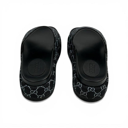 GUCCI Luxury Black Platform Slide Sandals – GG Monogram Statement & Premium Streetwear 👟✨