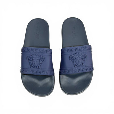 VERSACE Luxury Navy Blue Slide Sandals – Medusa Icon Design & Premium Comfort 👟✨