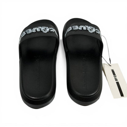 ALEXANDER MCQUEEN Luxury Black Slide Sandals – Bold Logo Statement & Premium Comfort 👟✨